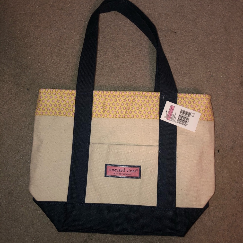 vineyard vines tote
